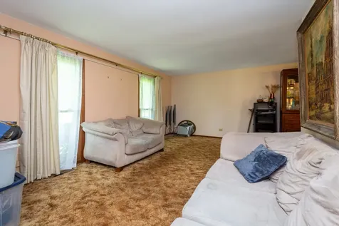 40581 North Sunset Drive Antioch IL 60002