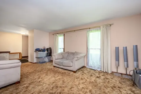 40581 North Sunset Drive Antioch IL 60002