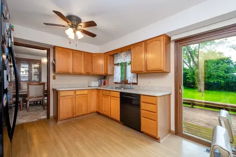 40581 North Sunset Drive Antioch IL 60002