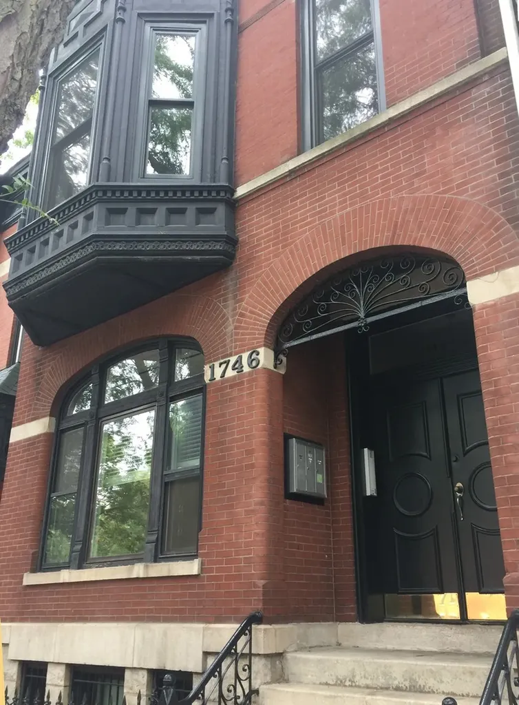 1746 North Sedgwick Street Chicago IL 60614