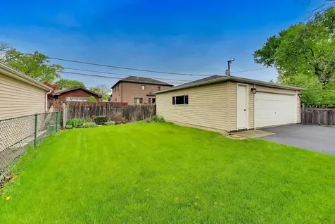 8332 North Oketo Avenue Niles IL 60714