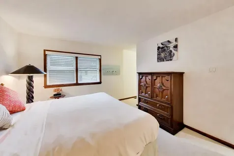 8332 North Oketo Avenue Niles IL 60714