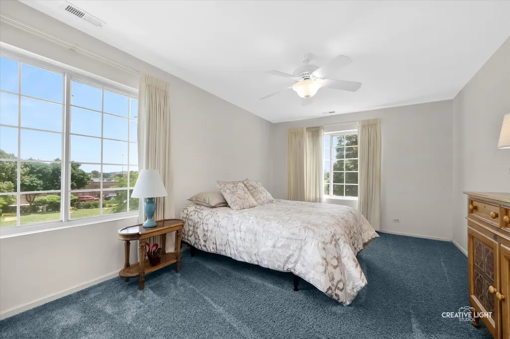 443 Yorktown Court Aurora IL 60504