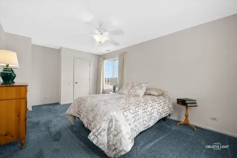 443 Yorktown Court Aurora IL 60504
