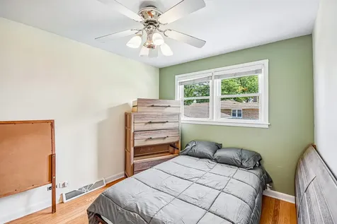 10209 Washington Avenue Oak Lawn IL 60453