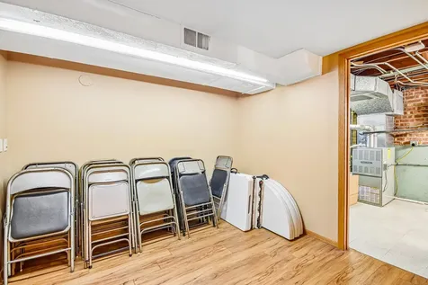 10209 Washington Avenue Oak Lawn IL 60453