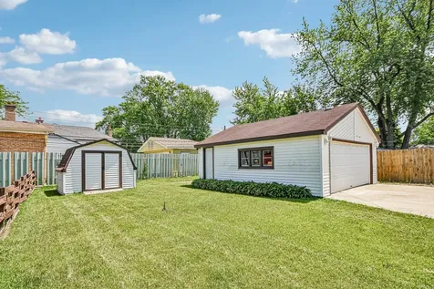 10209 Washington Avenue Oak Lawn IL 60453