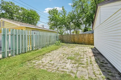 10209 Washington Avenue Oak Lawn IL 60453