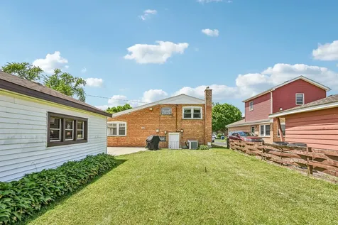10209 Washington Avenue Oak Lawn IL 60453