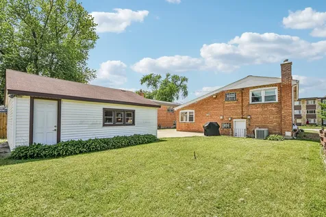 10209 Washington Avenue Oak Lawn IL 60453