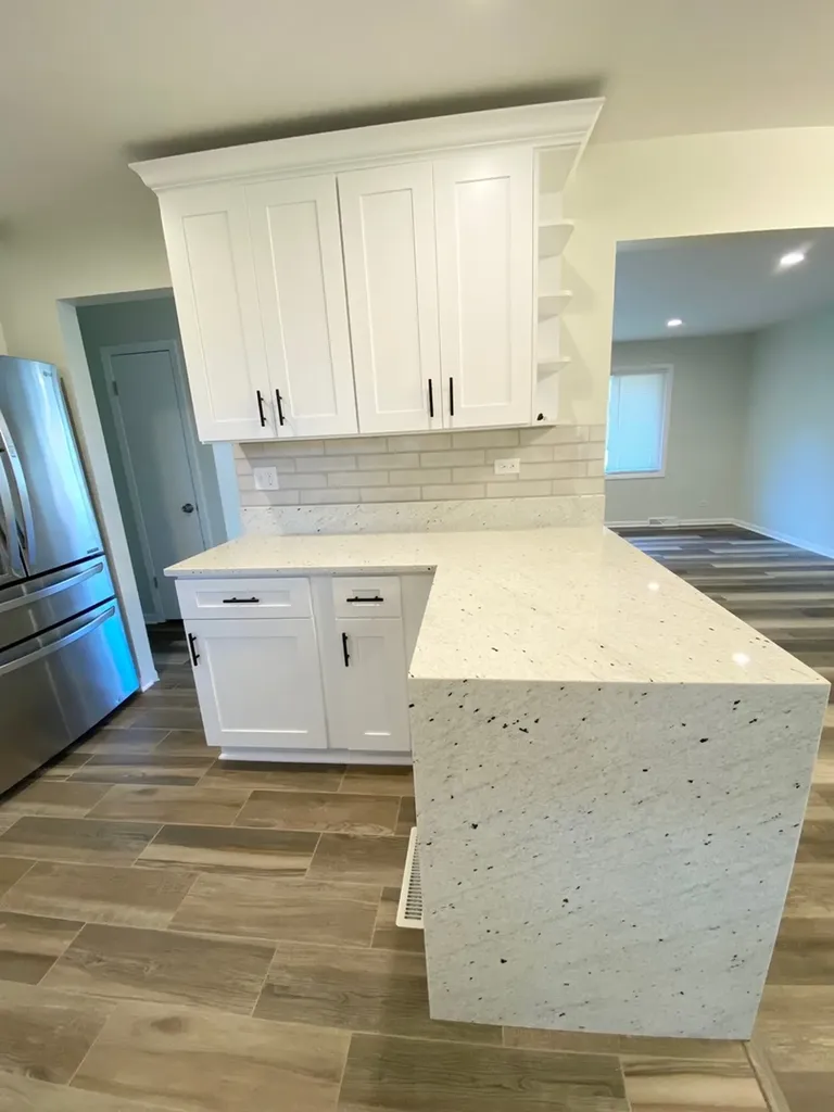 975 Dearborn Circle Carol Stream IL 60188