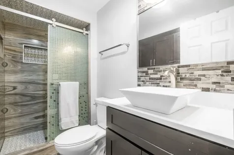 1260 Waterbury Lane Roselle IL 60172