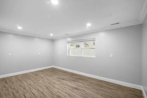 1260 Waterbury Lane Roselle IL 60172