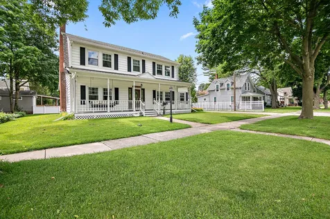 311 West 2nd Street Momence IL 60954