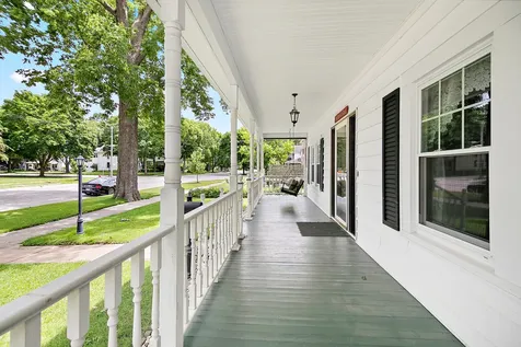 311 West 2nd Street Momence IL 60954