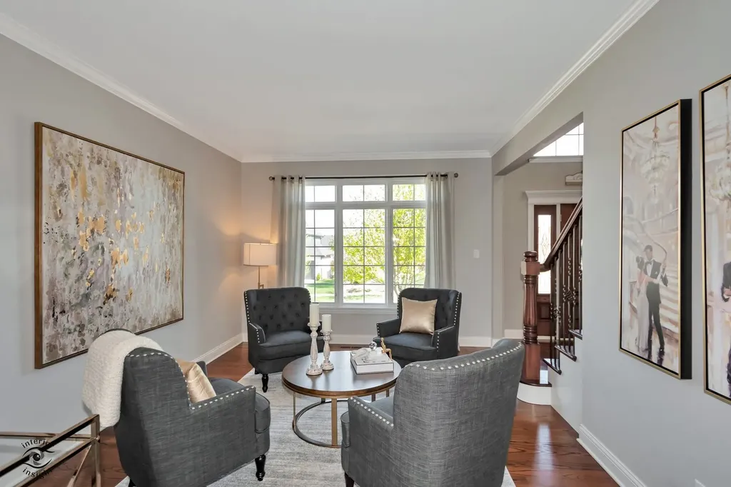10829 Warwick Lane Orland Park IL 60462
