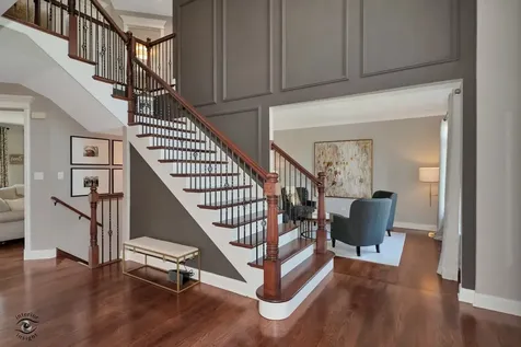 10829 Warwick Lane Orland Park IL 60462