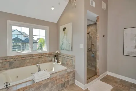 10829 Warwick Lane Orland Park IL 60462