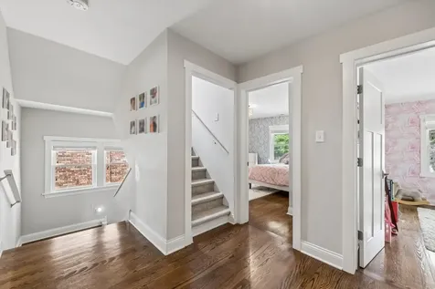843 North East Avenue Oak Park IL 60302