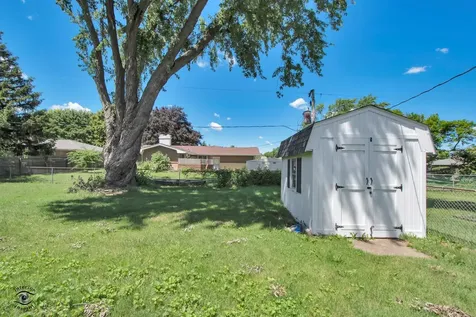 619 Kungs Way Joliet IL 60435