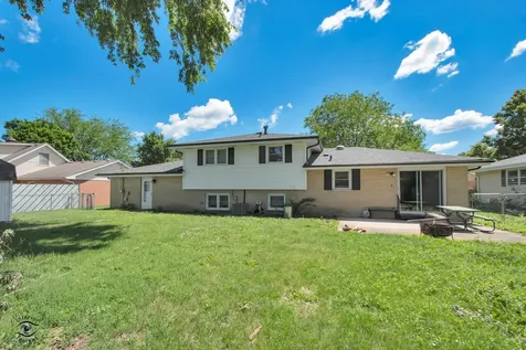 619 Kungs Way Joliet IL 60435