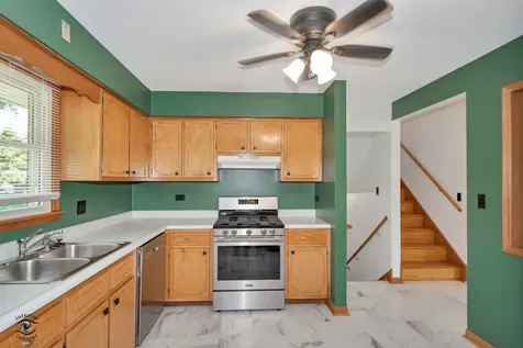 619 Kungs Way Joliet IL 60435