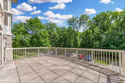 425 Benjamin Drive Vernon Hills IL 60061