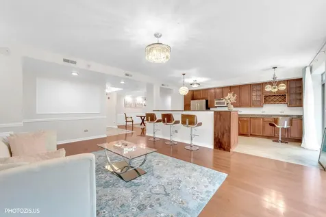 425 Benjamin Drive Vernon Hills IL 60061