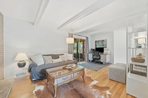 28W118 Hillview Drive Naperville IL 60564