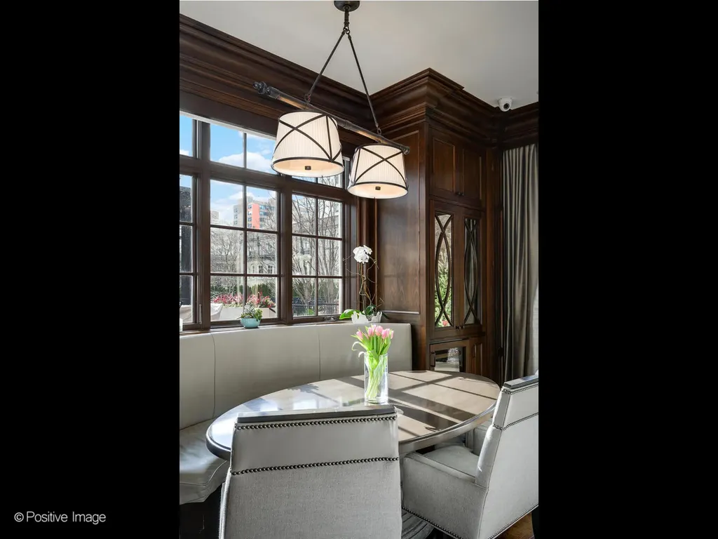 3026 North Lake Shore Drive Chicago IL 60657