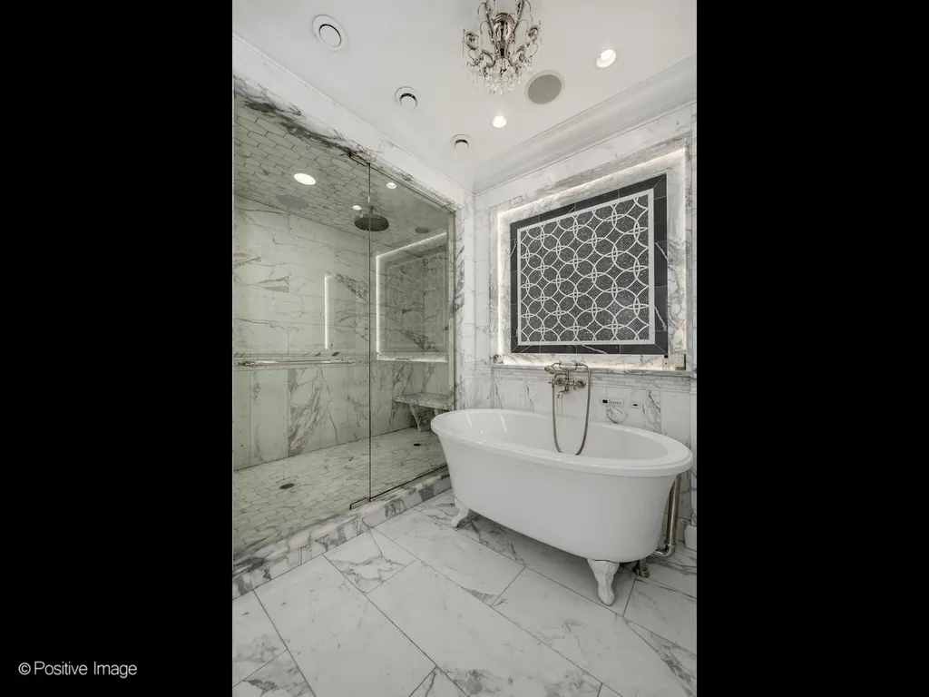 3026 North Lake Shore Drive Chicago IL 60657