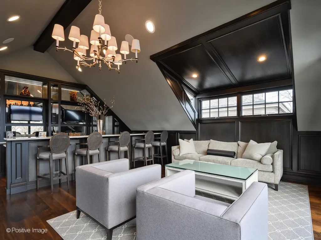 3026 North Lake Shore Drive Chicago IL 60657