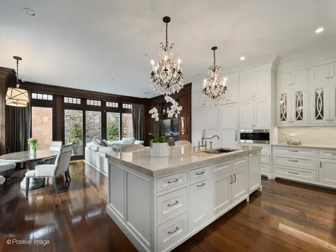 3026 North Lake Shore Drive Chicago IL 60657