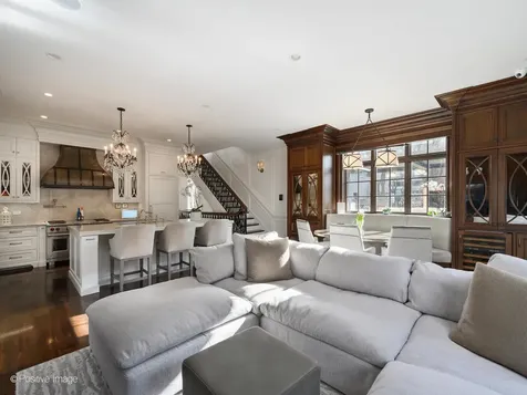 3026 North Lake Shore Drive Chicago IL 60657