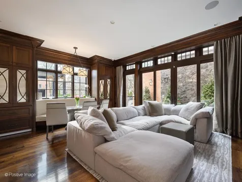 3026 North Lake Shore Drive Chicago IL 60657