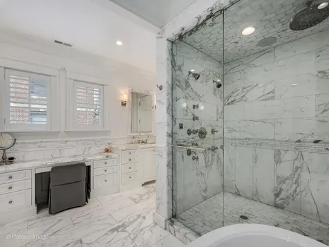 3026 North Lake Shore Drive Chicago IL 60657