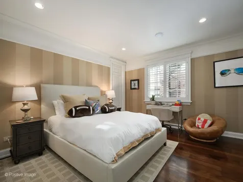 3026 North Lake Shore Drive Chicago IL 60657