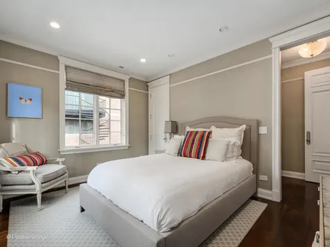 3026 North Lake Shore Drive Chicago IL 60657