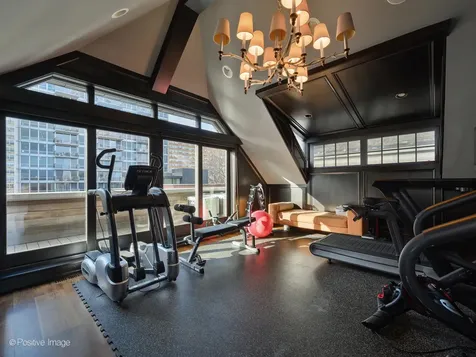 3026 North Lake Shore Drive Chicago IL 60657