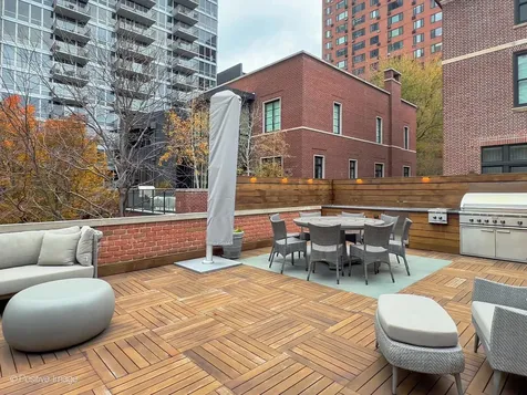 3026 North Lake Shore Drive Chicago IL 60657