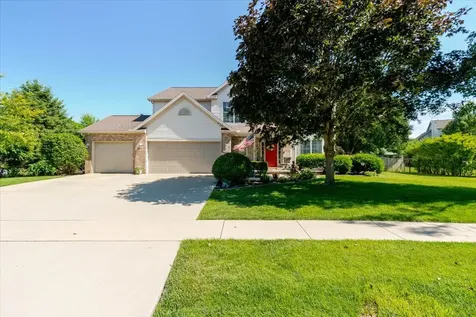 3711 Rave Road Bloomington IL 61704