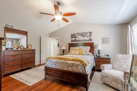 3711 Rave Road Bloomington IL 61704