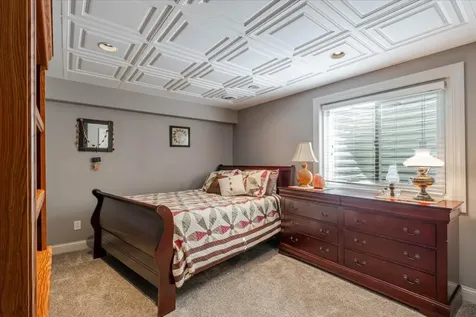 3711 Rave Road Bloomington IL 61704