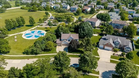 3711 Rave Road Bloomington IL 61704