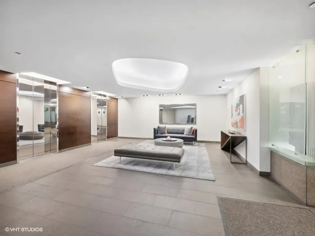 240 East Illinois Street Chicago IL 60611