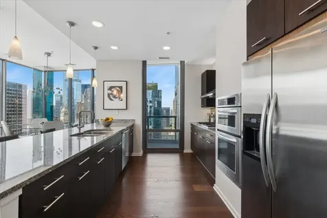 240 East Illinois Street Chicago IL 60611