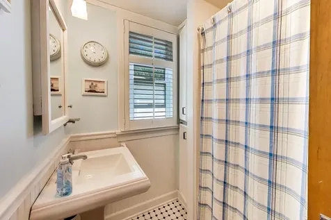 203 North Haddow Avenue Arlington Heights IL 60004