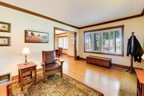 203 North Haddow Avenue Arlington Heights IL 60004