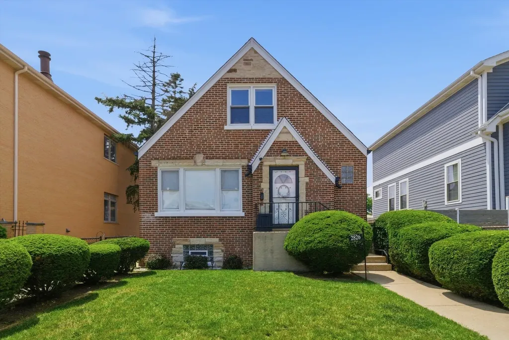 2826 North Rutherford Avenue Chicago IL 60634