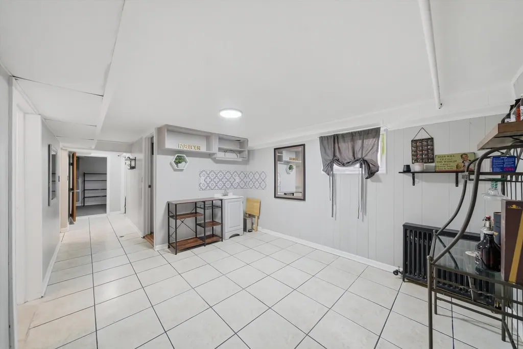 2826 North Rutherford Avenue Chicago IL 60634